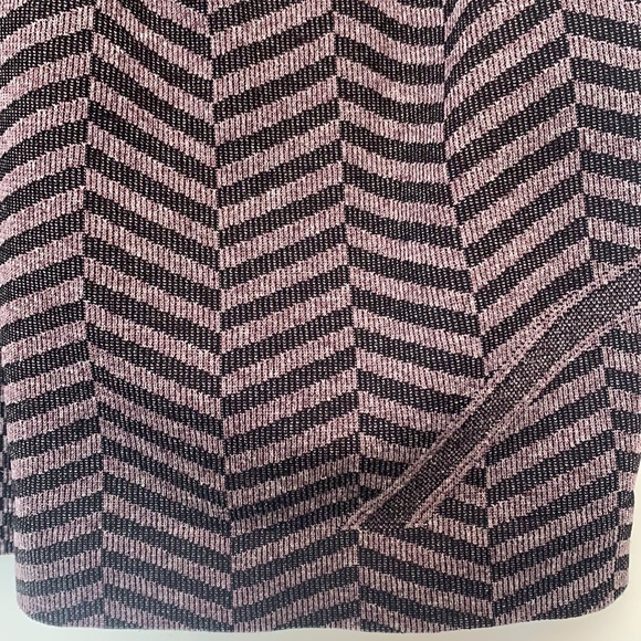 Lululemon size 6 tank - Picture 4 of 8